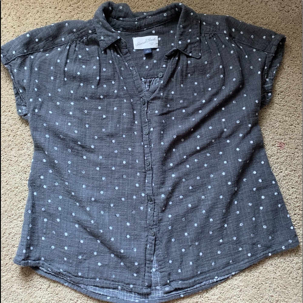 Universal Thread Linen Button Down